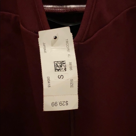 dark red jumper - Picture 4 of 4